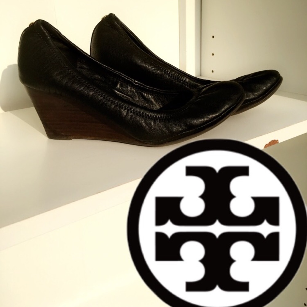 TORY BURCH WEDGES 🖤